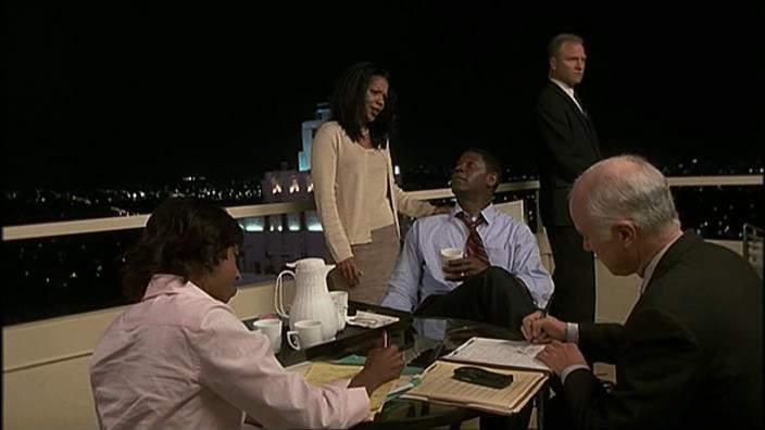 Кадр из фильма 24 часа / 24 (2001)