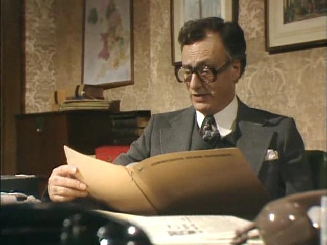 Кадр из фильма Да, господин министр / Yes Minister (1980)