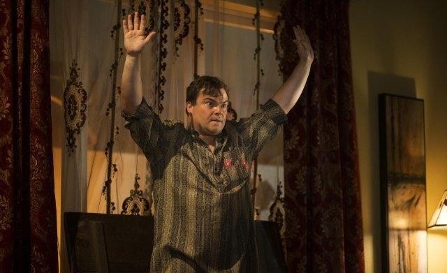 Кадр из фильма На грани / The Brink (2015)