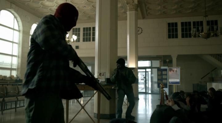 Кадр из фильма Заложники / Hostages (2013)