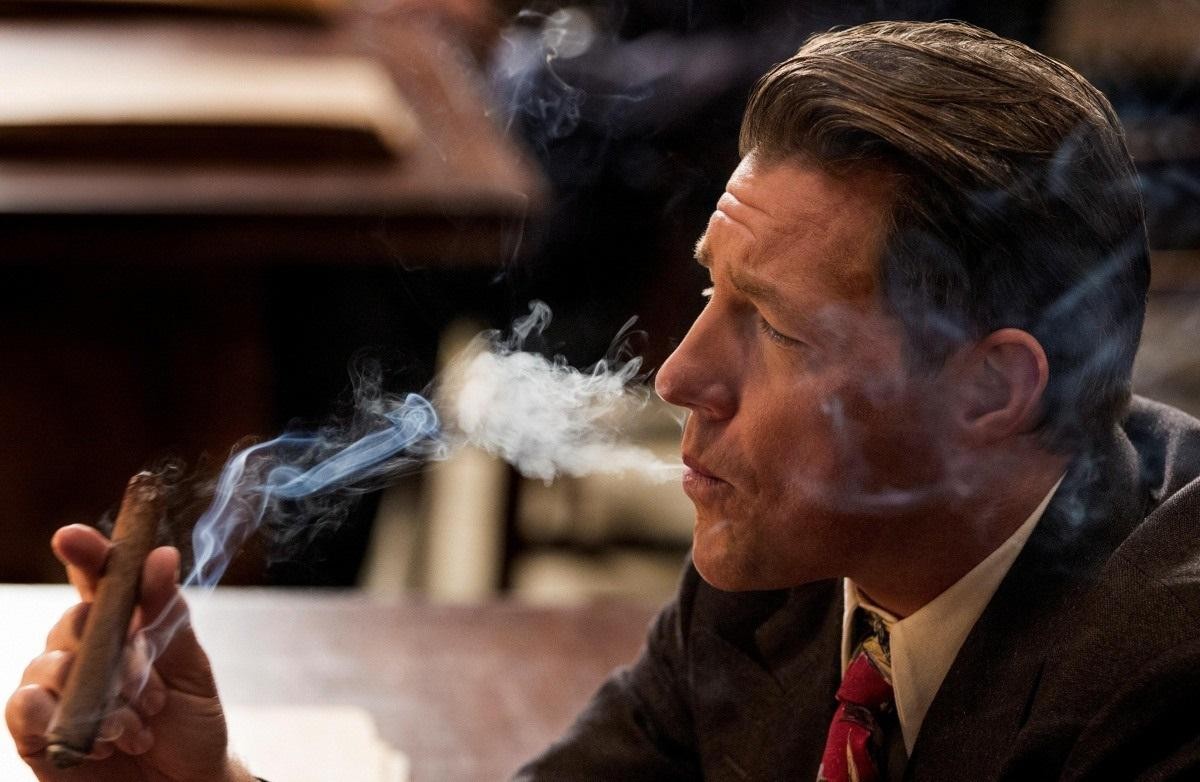 Кадр из фильма Город гангстеров / Mob City (2013)