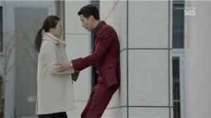 Кадры из фильма Этой зимой дует ветер / Geu gyeoul, barami bunda (2013)