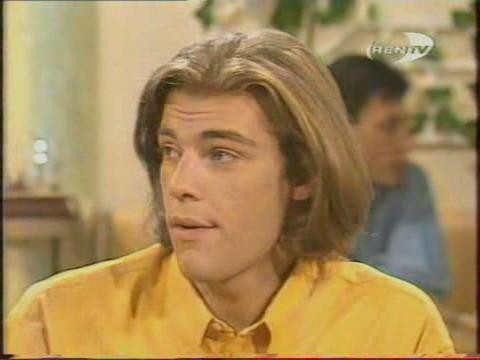 Кадр из фильма Элен и ребята / Hélène et les garçons (1992)