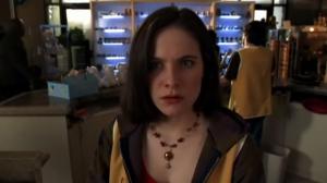 Кадры из фильма Чудопад / Wonderfalls (2004)
