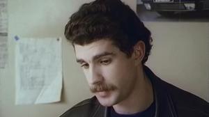 Кадры из фильма На углу, у Патриарших / 16+ (1995)