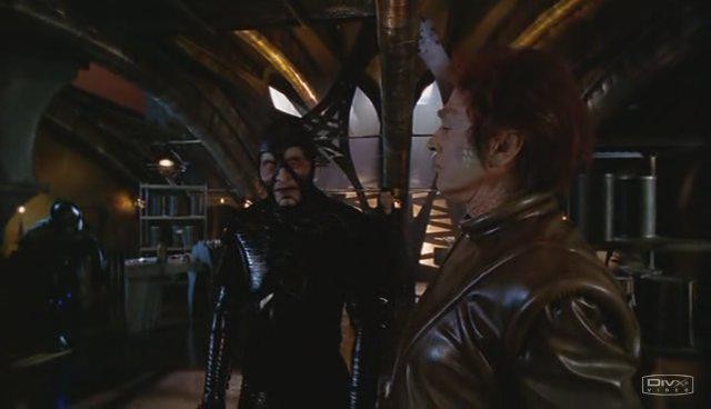 Кадр из фильма На краю вселенной / Farscape (1999)