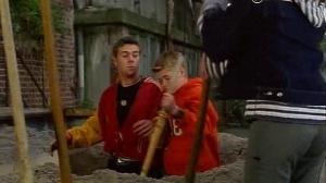 Кадры из фильма Детективы из табакерки / Die Pfefferkörner (1999)