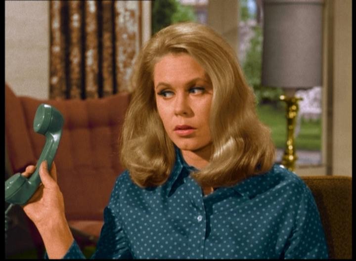 Кадр из фильма Моя жена меня приворожила / Bewitched (1964)