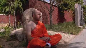 Кадры из фильма Идиот за границей / An Idiot Abroad (2010)