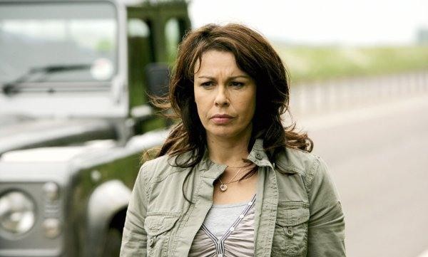 Кадр из фильма Выжившие / Survivors (2008)