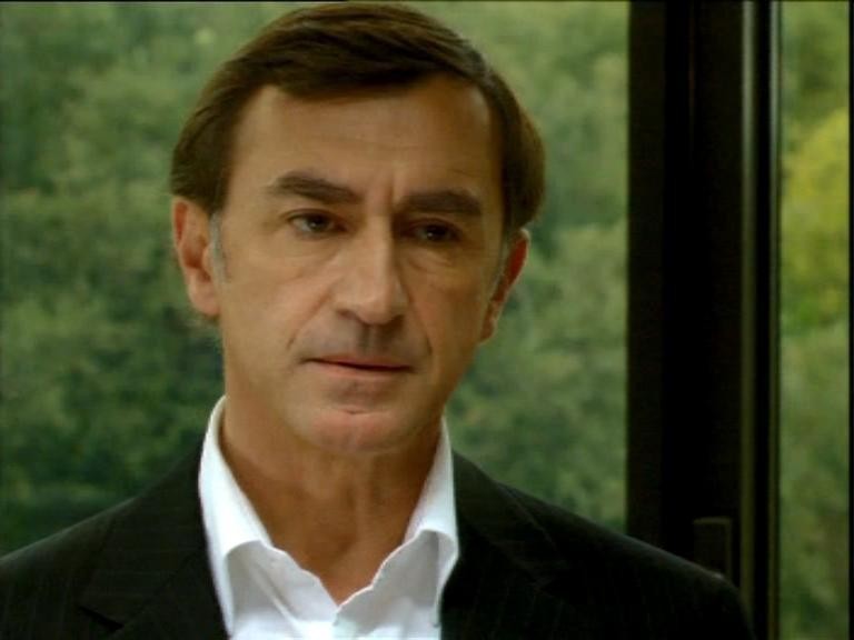 Кадр из фильма Лаура: Проклятие Ривьеры / Laura, le compte à rebours a commencé (2006)