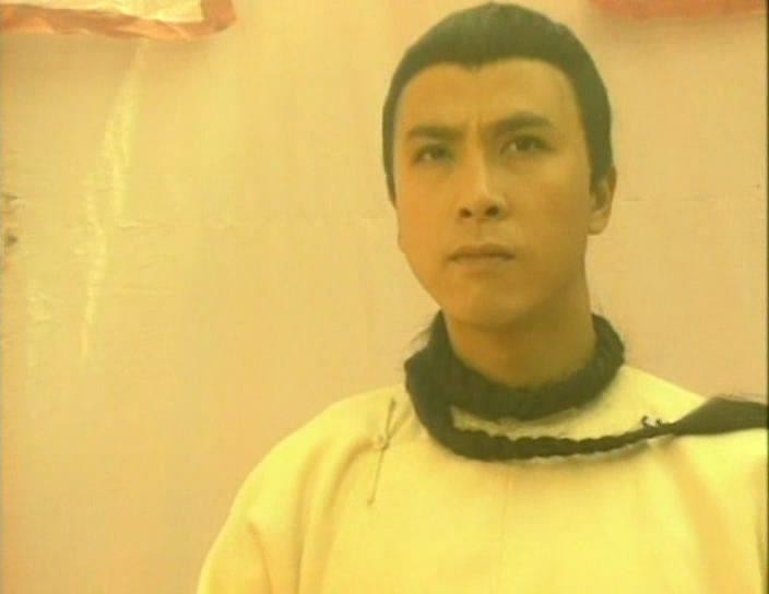 Кадр из фильма Непревзойденный мастер кунг-фу / Hung Hei Gun (1994)