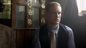 Кадры из фильма Дирк Джентли / Dirk Gently (2012)