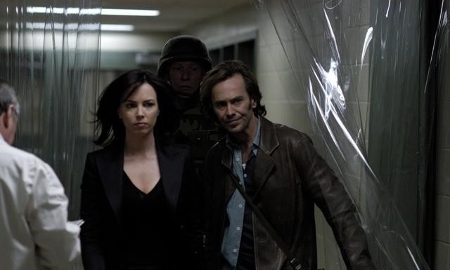 Кадр из фильма РеГенезис / ReGenesis (2004)