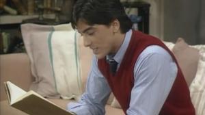 Кадры из фильма Чарльз в ответе / Charles in Charge (1984)