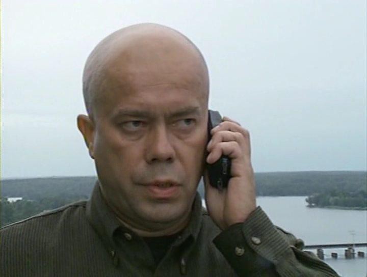 Кадр из фильма Рокировка / 12+ (2004)