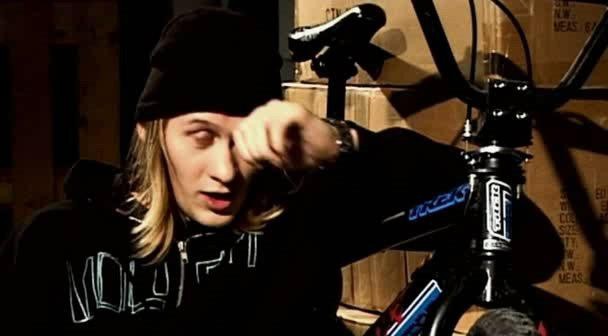 Кадр из фильма Горячие финские парни (Финские чудаки) / The Dudesons (2006)