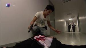 Кадры из фильма Черный и Белый / Pi zi ying xiong (2009)