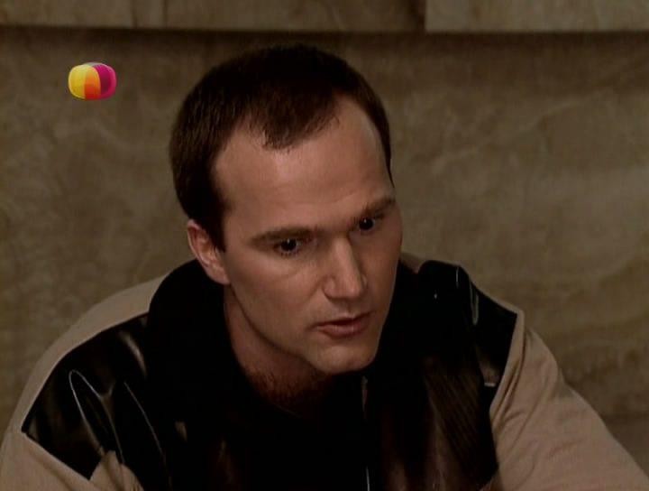 Кадр из фильма Слабости сильной женщины (2008)