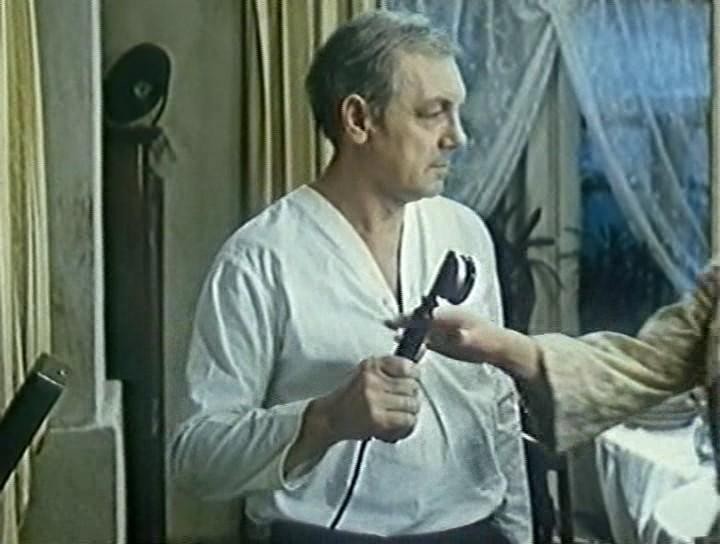 Кадр из фильма Соль земли (1978)