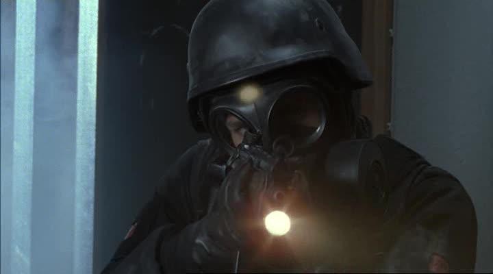 Кадр из фильма Элита спецназа / Ultimate Force (2002)