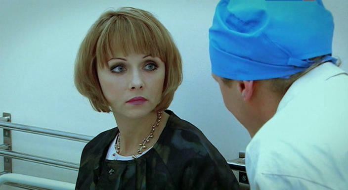 Кадр из фильма Семейный очаг / 16+ (2010)