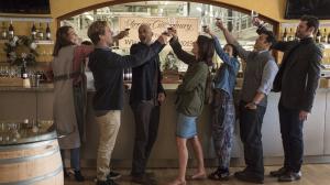 Кадры из фильма Друзья с колледжа / Friends from College (2017)