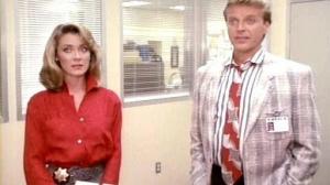 Кадры из фильма Кувалда / Sledge Hammer (1986)