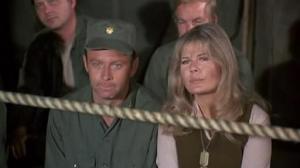 Кадры из фильма Чертова служба в госпитале М.Э.Ш / M.A.S.H (1972)