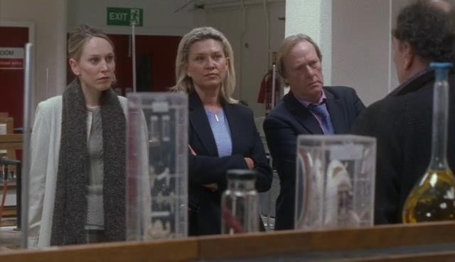 Кадр из фильма Новые уловки / New Tricks (2004)
