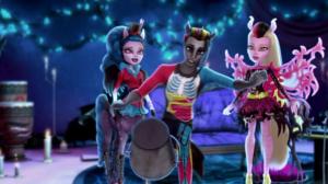 Кадры из фильма Школа монстров: Монстрические мутации / Monster High: Freaky Fusion (2014)