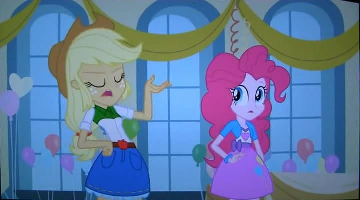 Кадр из фильма Мой Маленький Пони. Эквестрийские Девушки / My Little Pony. Equestria Girls (2013)