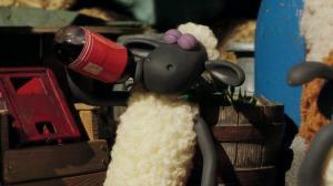 Кадры из фильма Барашек Шон: Фермерский бедлам / Shaun the sheep: The farmer's llamas (2015)