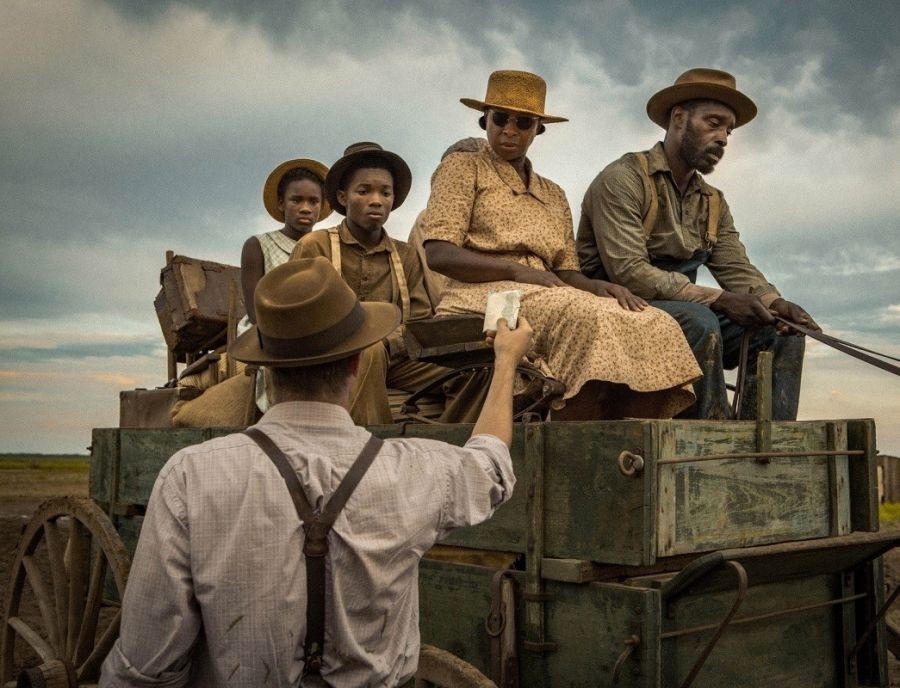 Кадр из фильма Ферма «Мадбаунд» / Mudbound (2017)
