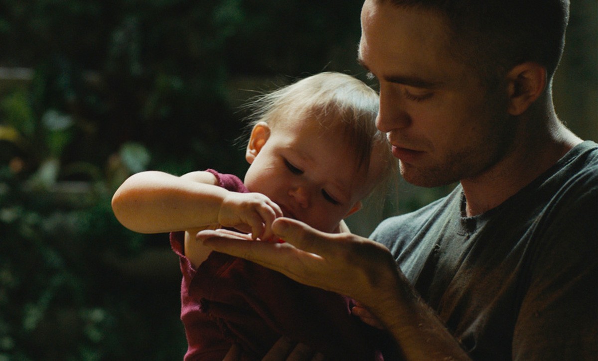 Кадр из фильма Высшее общество / High Life (2018)