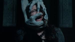 Кадры из фильма Пункт назначения: Смайл / Polaroid (2019)