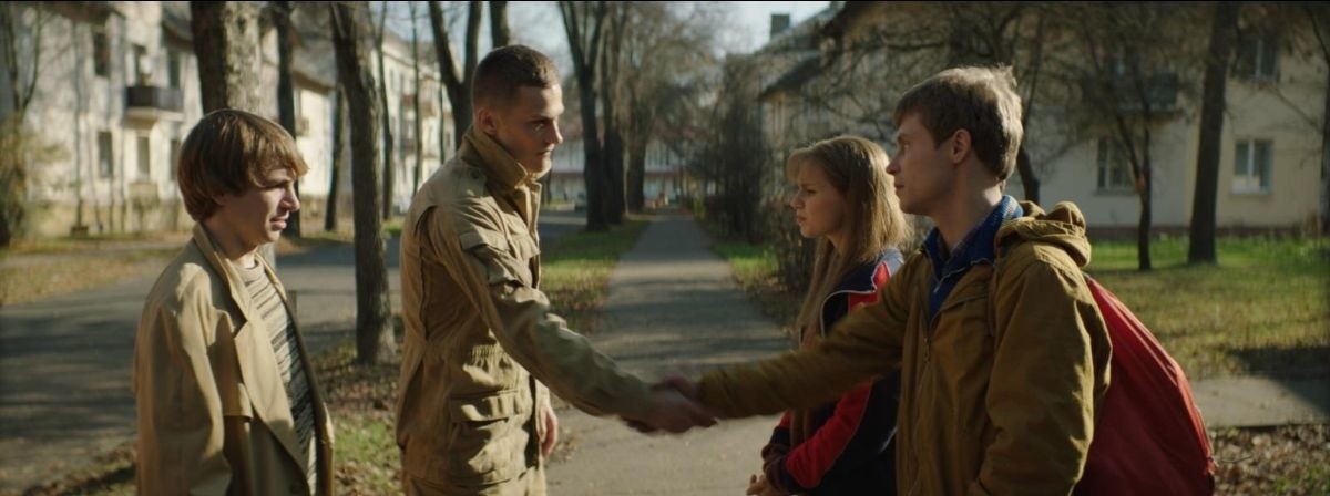 Кадр из фильма Запретная зона (2020)
