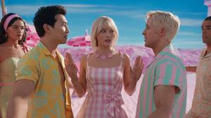 Кадры из фильма Барби / Barbie (2023)