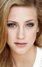 фото Лили Рейнхарт / Lili Reinhart