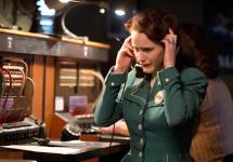 Фотографии с  Рэйчел Броснахэн / Rachel Brosnahan