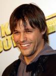 Фотографии с  Джастин Брюнинг / Justin Bruening
